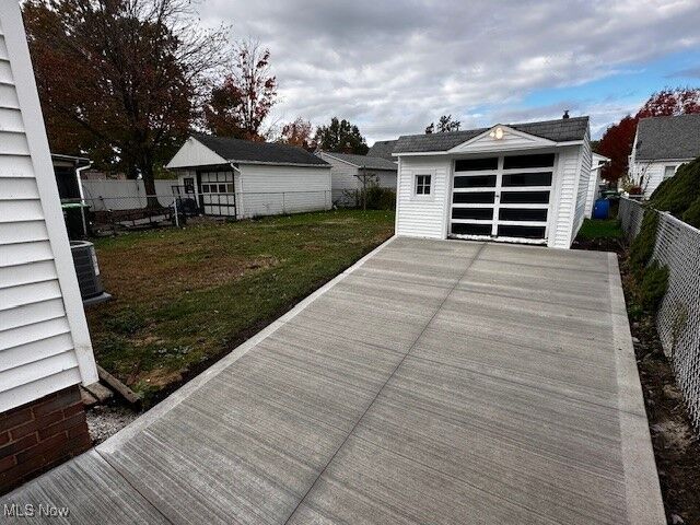 Property Photo:  1648 Douglas Road  OH 44092