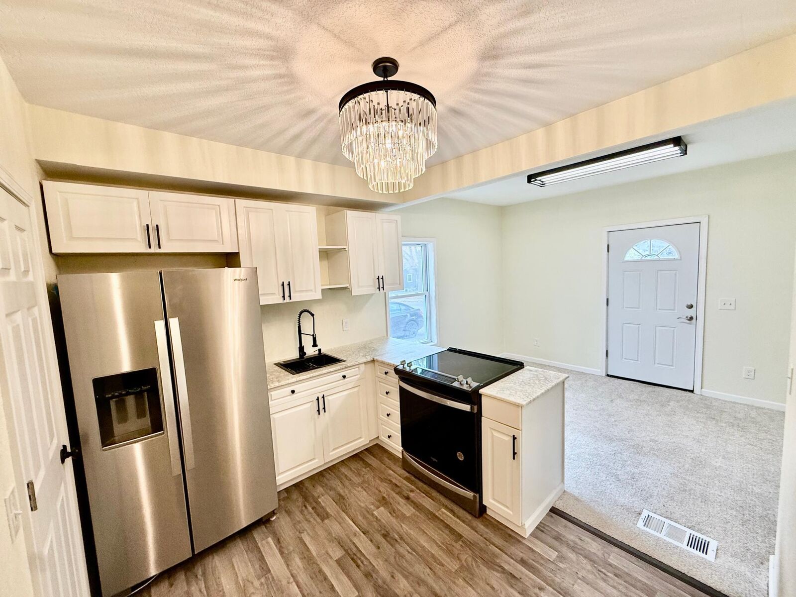 Property Photo:  614 Garfield Avenue  MN 56007 