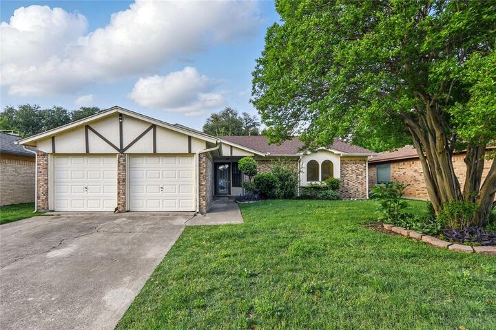 3836 Wedgworth Road S  Fort Worth TX 76133 photo