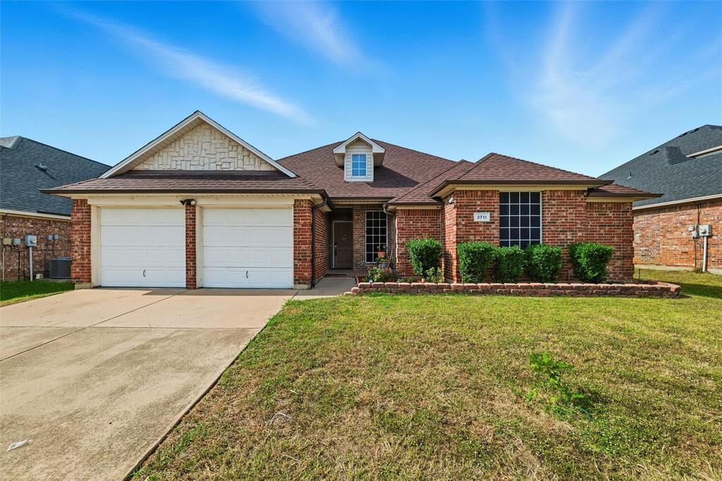 Property Photo:  2711 Lake Way Drive  TX 75052