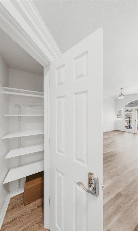 Property Photo:  315 N Rollston Avenue 206  AR 72701 