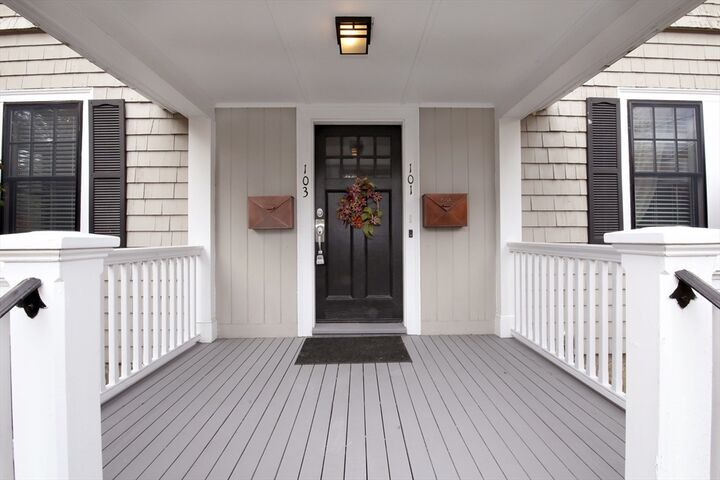 Property Photo:  101 King St 101  MA 01867 