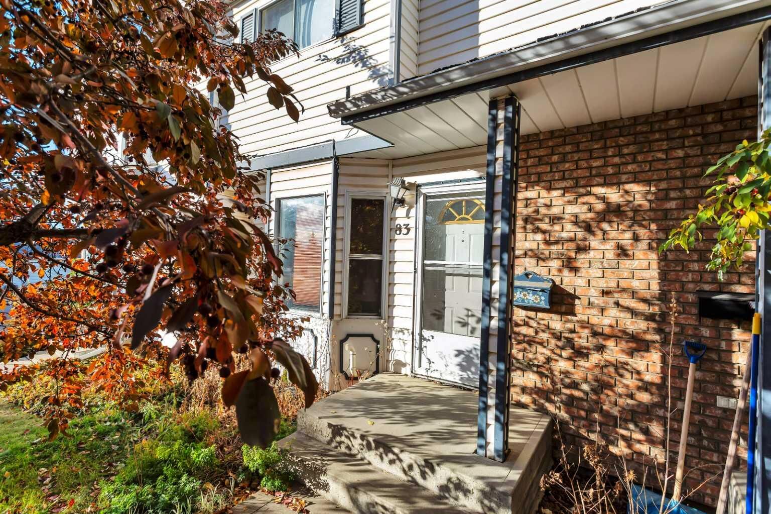 Property Photo:  83 Elwell Close  AB T4P 2E1