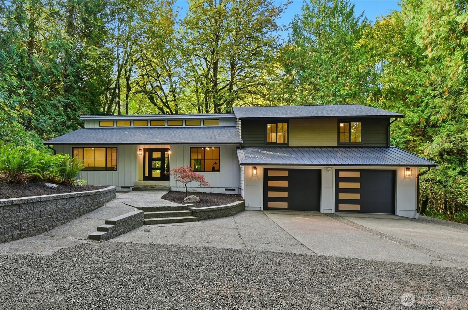 Property Photo:  4313  278th Ave SE  WA 98024 