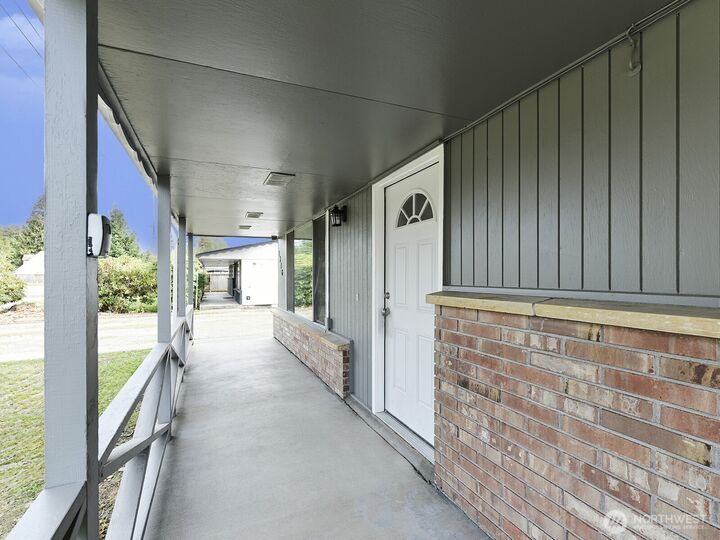 Property Photo:  1316  7th Avenue SE  WA 98372