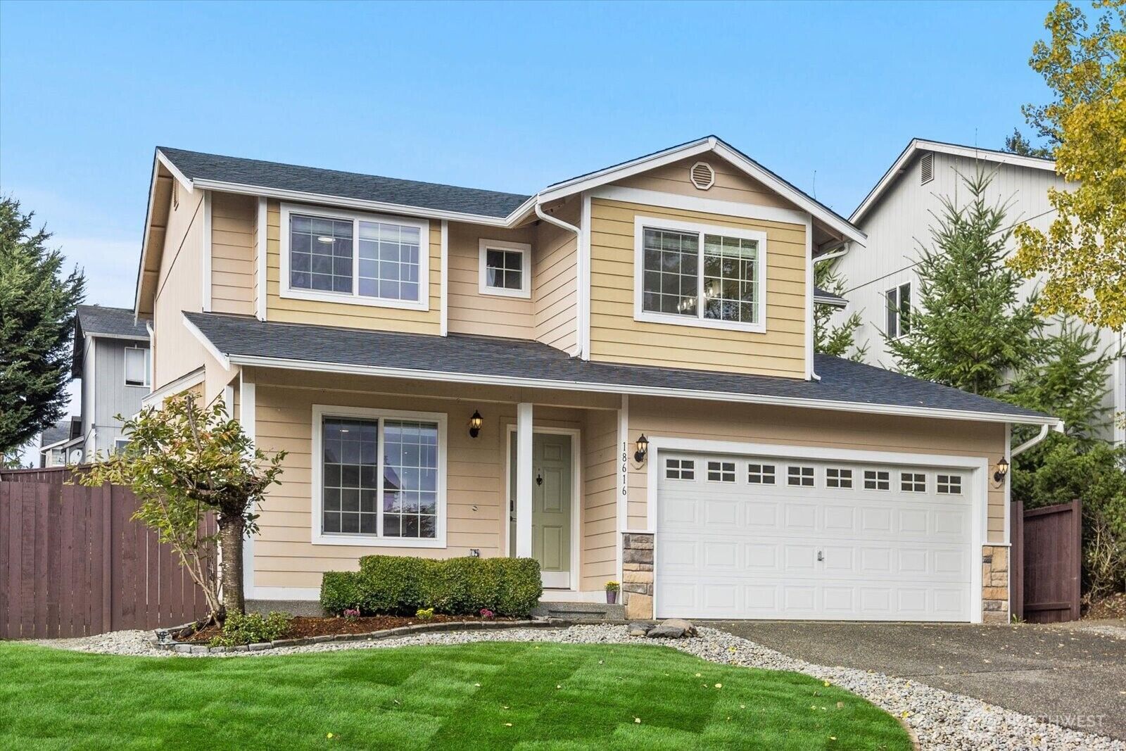 Property Photo: 18616 85th Ave E WA 98375