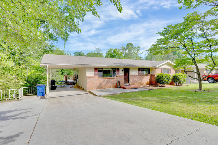 Property Photo:  3010 Pine Drive NE  TN 37312 