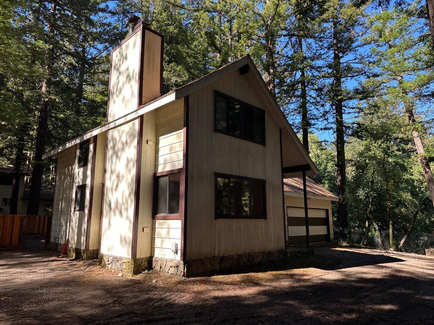 Property Photo:  55 Wurr Road  CA 94021