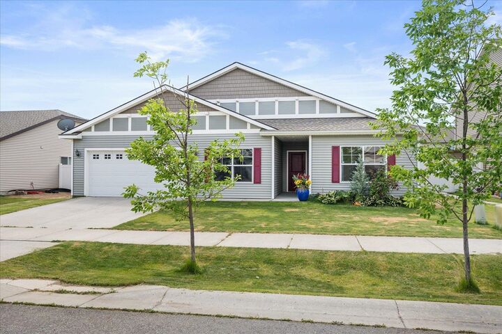 Property Photo: 12827 W 3rd Ave WA 99001