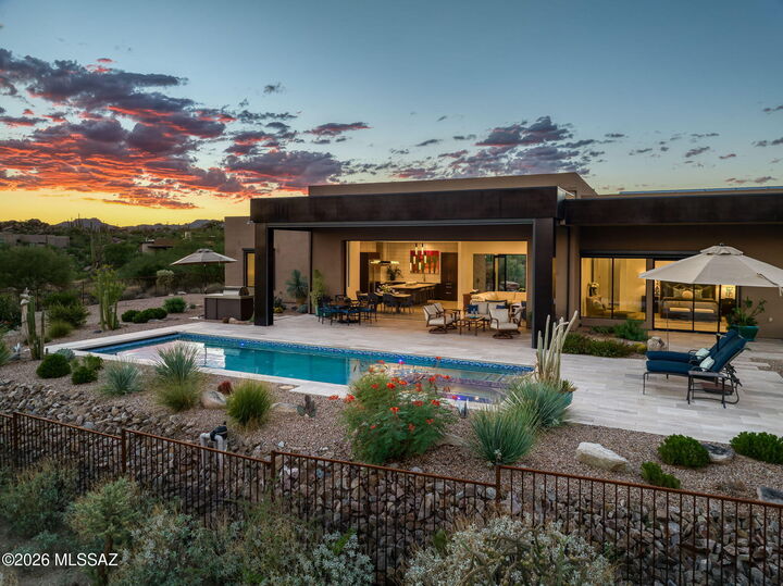 Property Photo: 1814 W Tortolita Mountain Circle AZ 85755