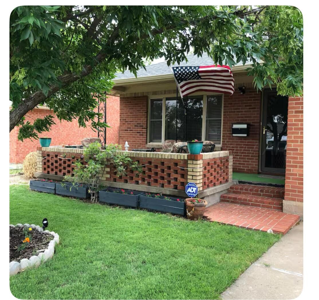 Property Photo:  1118 Callahan Street  TX 79106-4202 