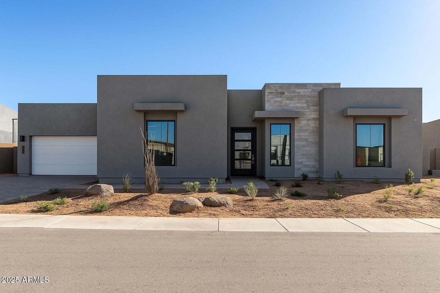 Property Photo:  5713 E Rancho Caliente Drive  AZ 85331