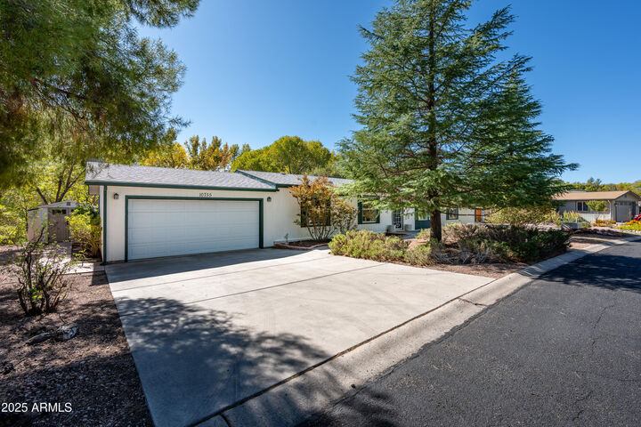 Property Photo:  10755 E Oak Creek Trail  AZ 86325