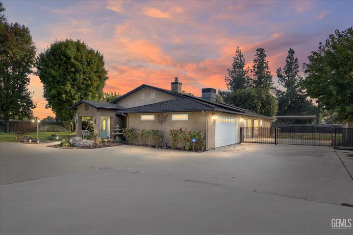 Property Photo: 1334 Renfro Road CA 93314