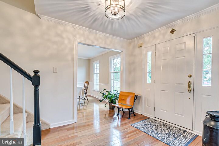 Property Photo:  3 Clinton Court  NJ 08824