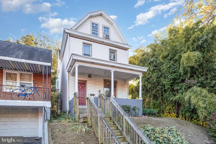 Property Photo:  2027 Derry Street  PA 17104