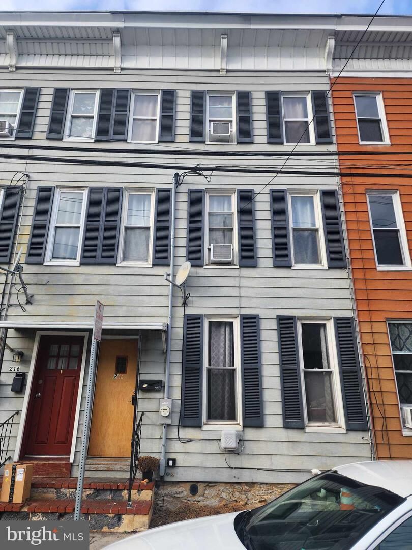Property Photo:  214 W Allen Street  PA 17055