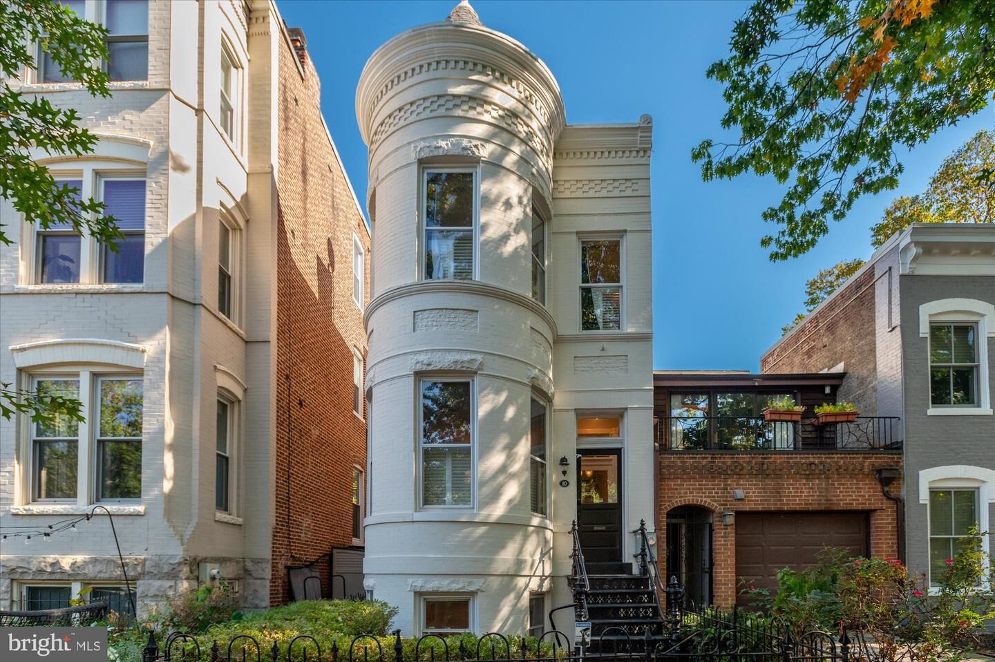 Property Photo:  10 8th Street SE  DC 20003