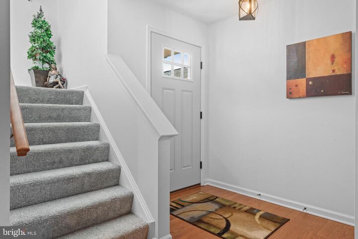 Property Photo:  28 Cardiff Court  PA 17543