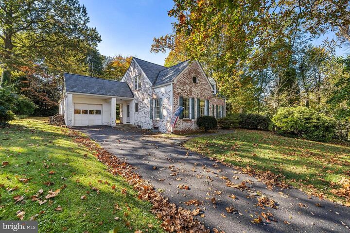 Property Photo:  11 W Melrose Avenue  MD 21210