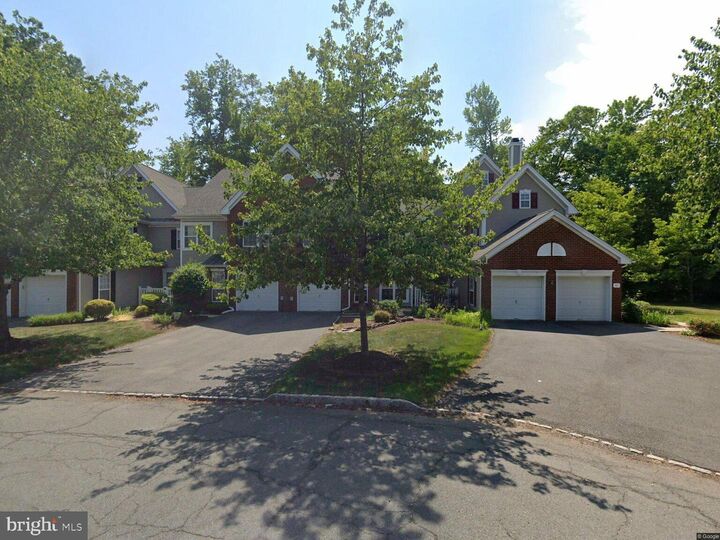 305 Tuxford Court  Pennington NJ 08534 photo