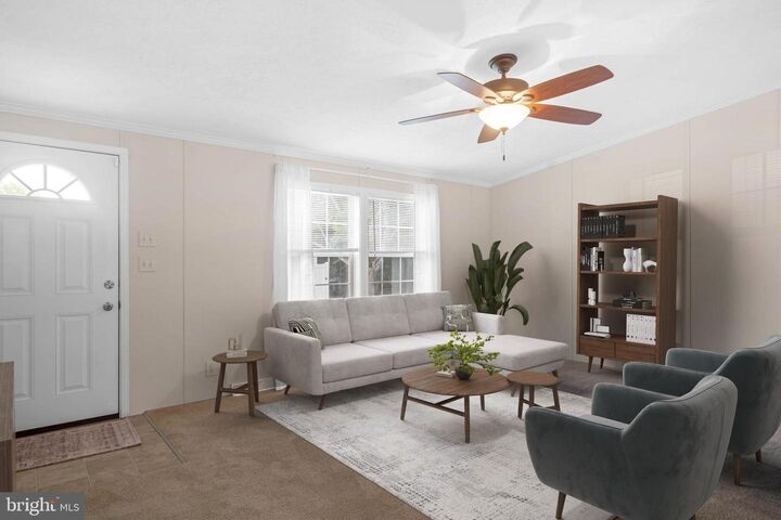 Property Photo:  2 Branchwood Circle A-14  DE 19971 