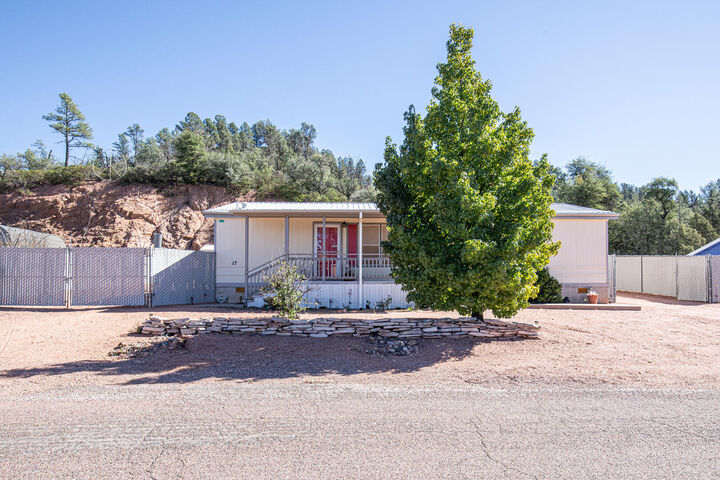 17 S Hillside Drive  Star Valley AZ 85541 photo