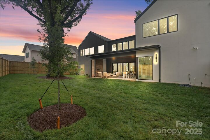 Property Photo:  3822 Topsfield Road  NC 28211