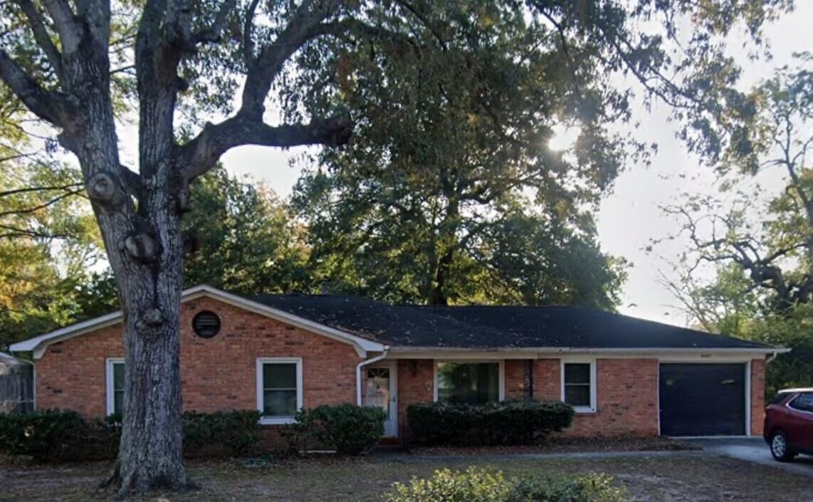 Property Photo:  8320 Glenford Road  SC 29406