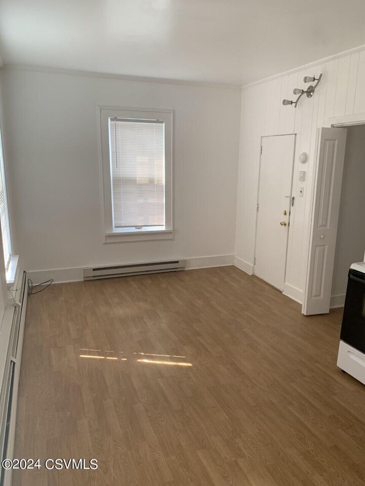 Property Photo:  29 Park Road  PA 17889 