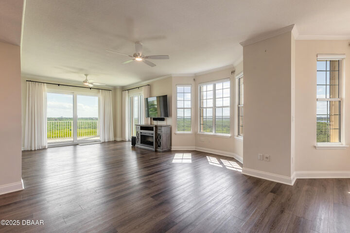 Property Photo:  4672 Riverwalk Village Court 8501  FL 32127