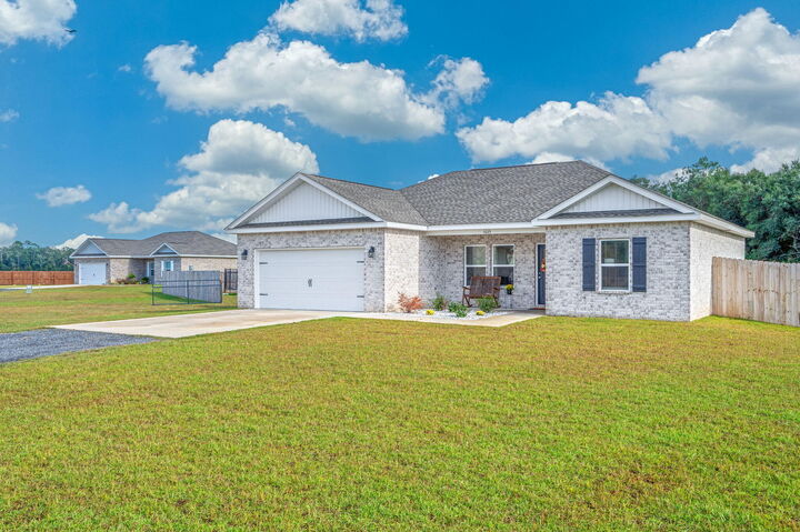 Property Photo:  5225 Griffith Mill Road  FL 32531