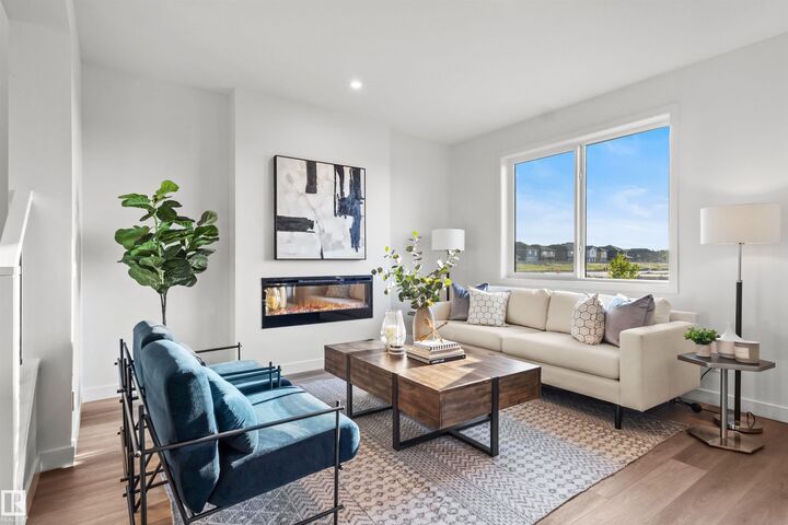 Property Photo:  4809 Cawsey Terrace SW  AB T6W 5M7