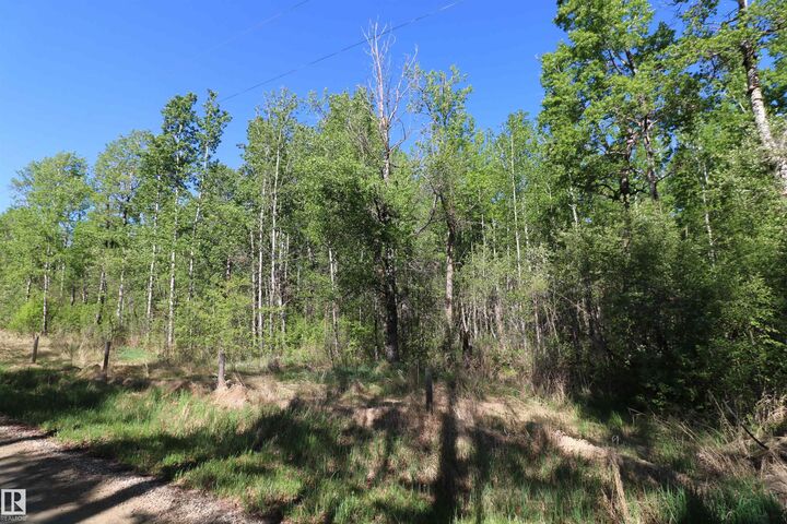 Property Photo: 404 54411 Rge Rd 40 AB T0E 0A0