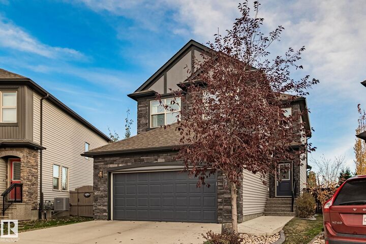 Property Photo:  52 Greenbury Close  AB T7X 0L7 