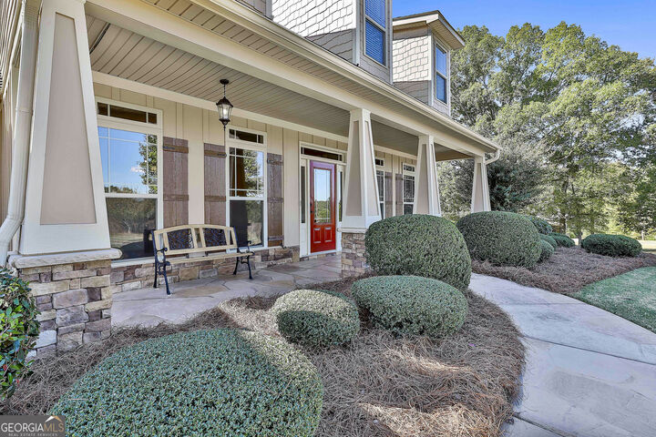 Property Photo:  18 Lake View Court  GA 30276