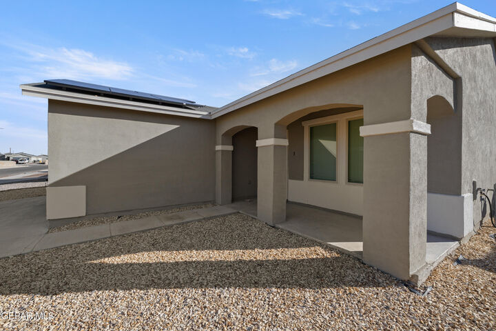 Property Photo: 1004 Painted Lady Street TX 79928