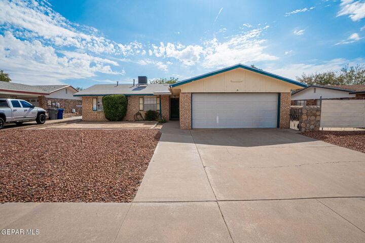 Property Photo:  10712 Gay Brewer Drive  TX 79935