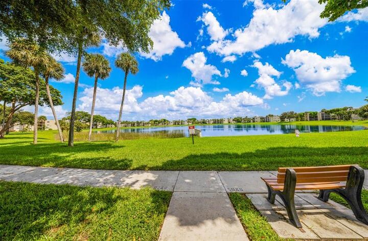 Property Photo:  5250 Las Verdes Cir 317  FL 33484