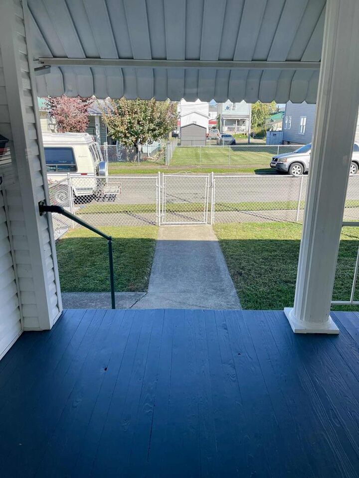 Property Photo:  1812 Charles St  OH 45662 