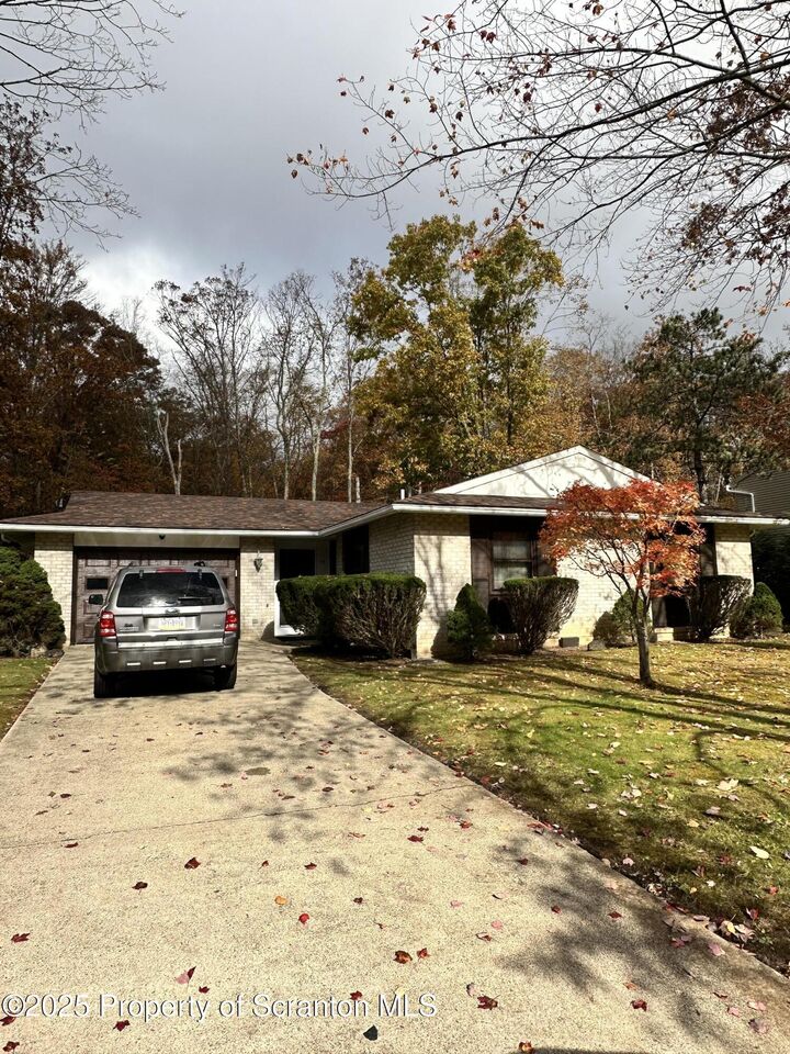 Property Photo:  55 Yorktown Road  PA 18707