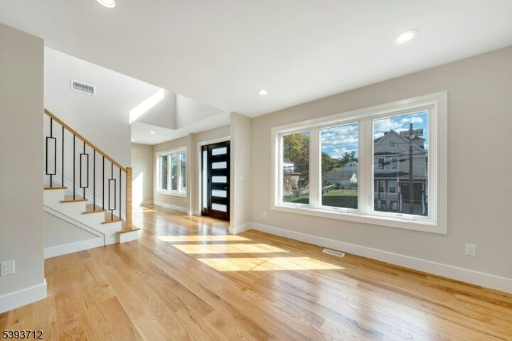 Property Photo:  25 Pulaski Ave A  NJ 07057