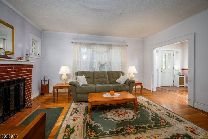 Property Photo:  1016 Jaques Ave  NJ 07065