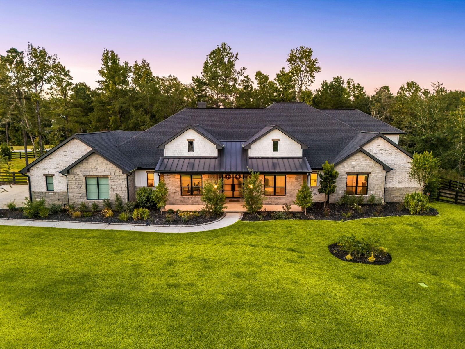 Property Photo:  7507 Bingham Drive  TX 77316