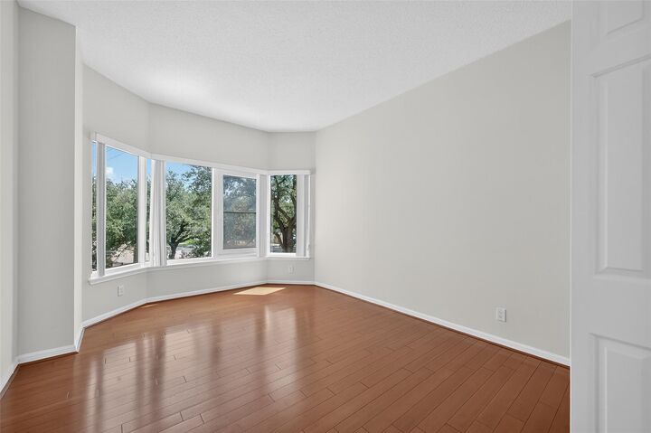 Property Photo:  2001 Holcombe Boulevard 206  TX 77030 