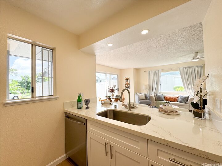 Property Photo:  95-1199 Makaikai Street 21  HI 96789 