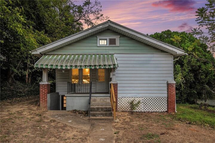 Property Photo:  2601 S 19th Street  MO 64503 