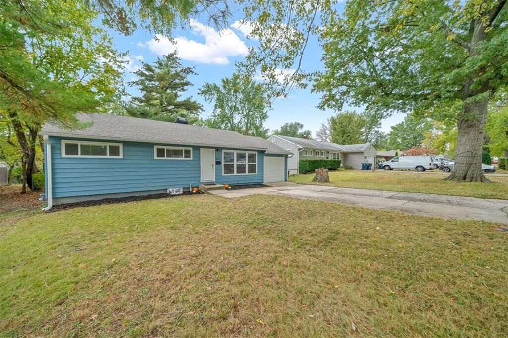 Property Photo:  7411 E 110th Street  MO 64134 