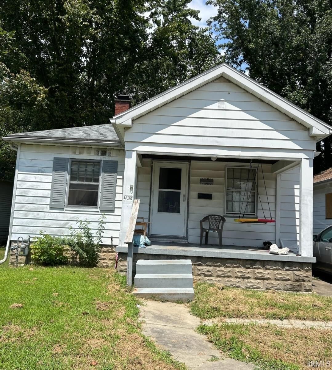 Property Photo:  1152 Covert Avenue  IN 47714