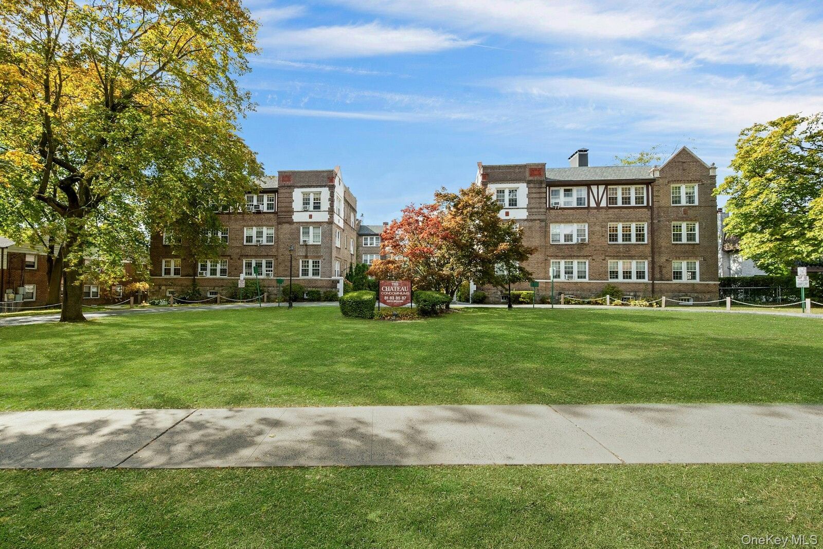 Property Photo: 83 N Broadway 1F NY 10603